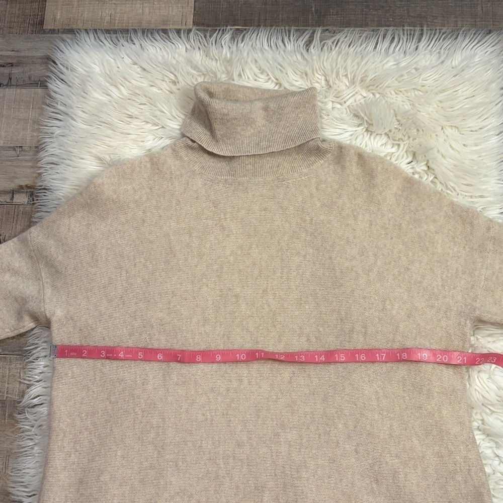 Elorie 100% cashmere turtleneck sweater longer length rounded hemline oatmeal M - Picture 4 of 7